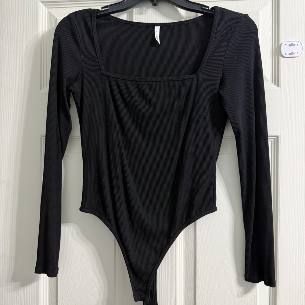 HALARA Classic Black Long Sleeve Bodysuit